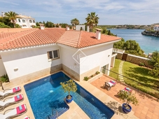 Casa / villa de 450m² en venta en Es Castell, Menorca