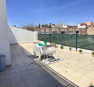 Alquiler de ático en Segorbe de 3 habitaciones con terraza y garaje