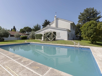 Casa / villa de 290m² en venta en Pozuelo, Madrid