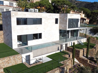 Casa / villa de 400m² en venta en Platja d'Aro, Costa Brava