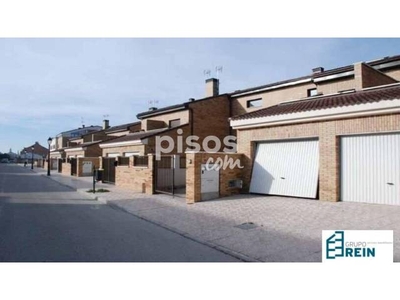 Chalet en venta en Ugena