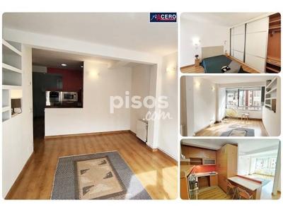 Piso en venta en Avenida de Cantabria, cerca de Calle de Francisco Cáceres