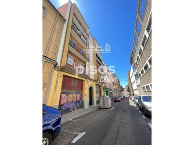 Piso en venta en Calle de Saucelle, 5