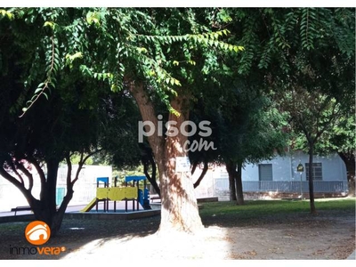 Piso en venta en Carrer de Villena