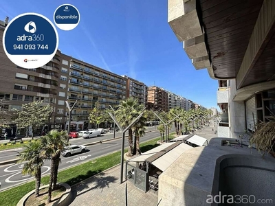 Venta de piso en Centro - Logroño de 7 habitaciones con terraza y jardín