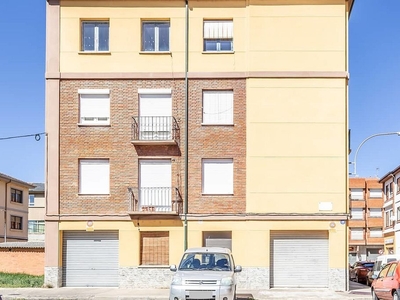 Venta de piso en Villarejo de Órbigo de 3 habitaciones y 78 m²