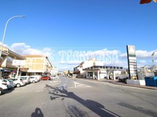 Tienda - Local comercial Churriana de La Vega Ref. 81340072 - Indomio.es