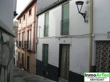 Venta Casa adosada en Calle AYLLONAS Íllora. Buen estado con terraza 270 m²