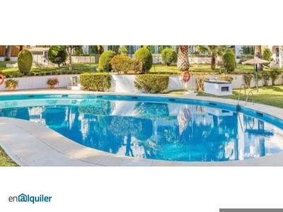 Alquiler piso terraza y piscina Marbella pueblo
