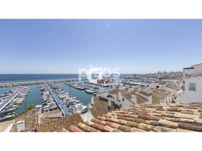 Ático en venta en Puerto Banús en Los Naranjos-Las Brisas por 790.000 €