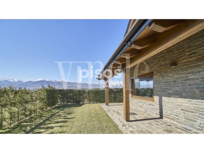 Casa adosada en venta en Alp