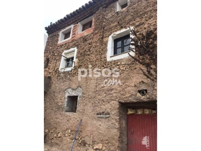 Casa adosada en venta en Ariño en Ariño por 38.000 €