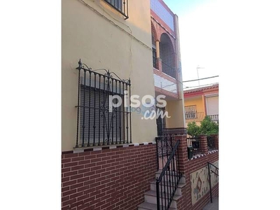 Casa adosada en venta en Calle de Gaza