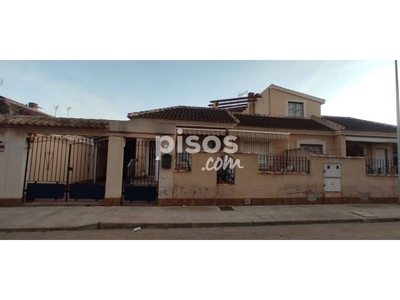 Casa adosada en venta en Los Urrutias