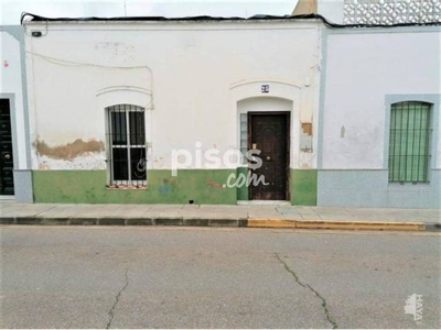 Casa adosada en venta en Montijo en Montijo por 31.000 €