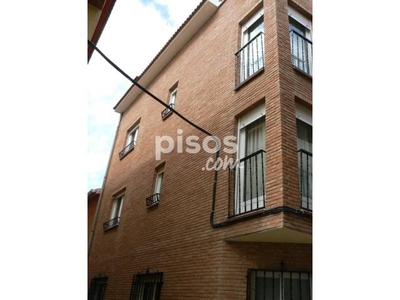 Casa adosada en venta en Pueblo