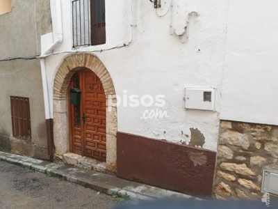 Casa adosada en venta en Tírig en Tírig por 27.900 €