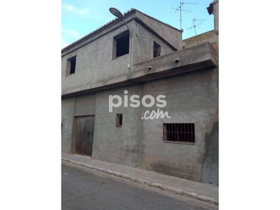 Casa en venta en Calle del Obispo Cervera, 3, cerca de Carrer del Ejército Español en La Pobla de Vallbona por 45.000 €