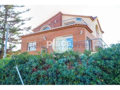 Casa en venta en Vallpineda-Rocamar en Vallpineda-Rocamar por 520.000 €