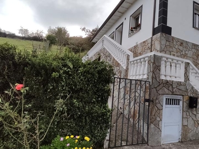 Casa o chalet en venta en Castiello-villardeveyo, Llanera