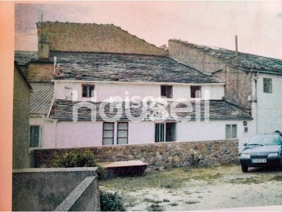 Casa rústica en venta en Calle de Piñeiro