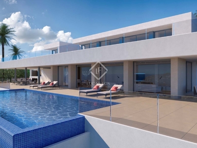 Casa / villa de 1,147m² con 411m² terraza en venta en Cumbre del Sol