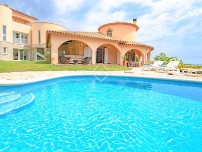Casa / villa de 546m² en venta en Calonge, Costa Brava