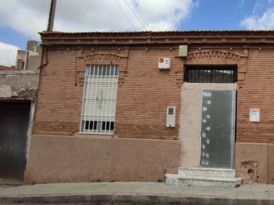 Chalet adosado en venta en Calle Espinosa, Bajo, 30300, Cartagena (Murcia)