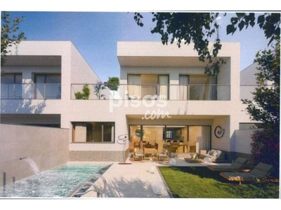 Chalet en venta en Las Villas en Las Villas-Covaresa-Parque Alameda-La Rubia por 525.000 €