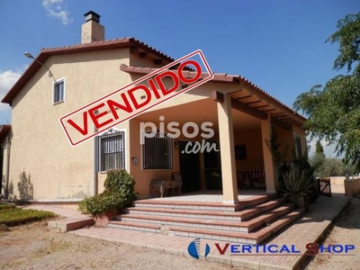 Chalet en venta en Vereda de Santa Ana en Caudete por 130.000 €