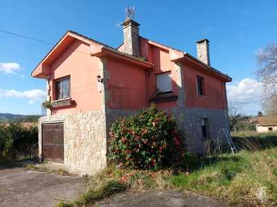 Chalet independiente en venta en Calle Abedules, 33314, Villaviciosa (Asturias)