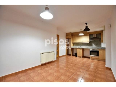 Piso en alquiler en Avinguda de la Vall, 24 en Sant Pau de Segúries por 550 €/mes