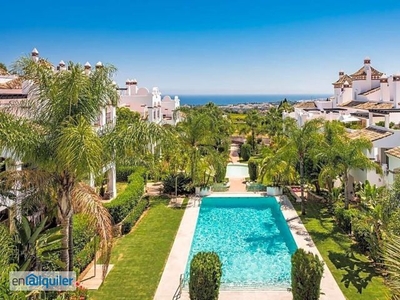 Piso en alquiler en Marbella de 144 m2