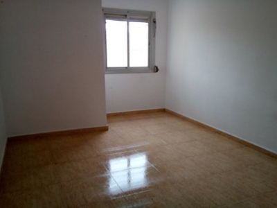 Piso en Calle MIMOSES 17-19, L'Hospitalet de Llobregat