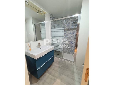 Piso en venta en Calle de Dobla en Pau de Carabanchel por 343.000 €