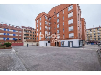 Piso en venta en Calle del Pintor Manuel Medina en El Llano por 118.000 €