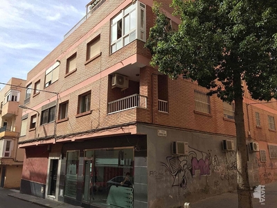 Piso en venta en Calle Malvarrosa, 2º, 04009, Almeria (Almería)