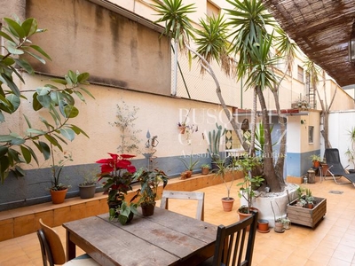 Piso en venta en Carrer de Peracamps, El Raval