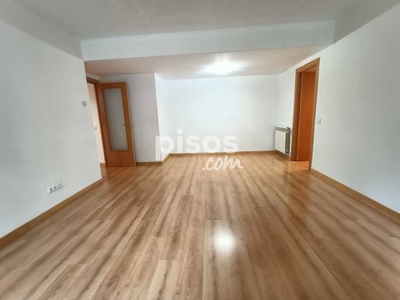 Piso en venta en Carrer Migdia, cerca de Carrer de Maria Josepa Arnall i Juan