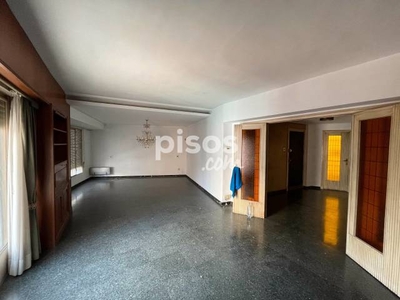 Piso en venta en Carretera de Gabriel Ciscar, 1, cerca de Carrer del Mar en Nucli Urbà por 79.800 €