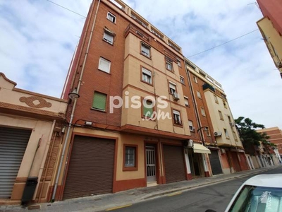 Piso en venta en Valencia en Natzaret por 55.700 €