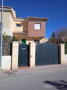 Casa en Cenes de la Vega