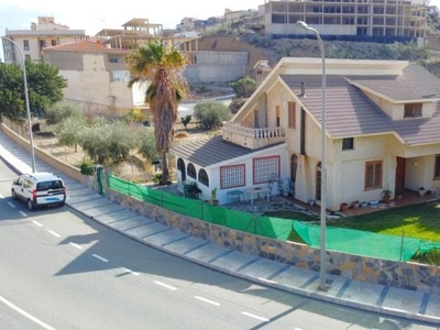 Chalet en Olula del Río