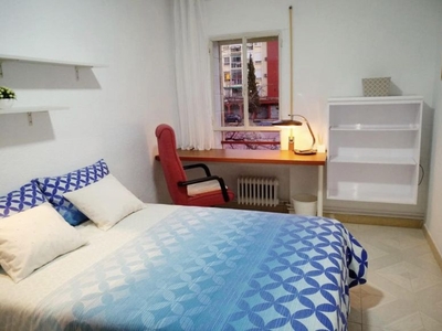 Habitaciones en C/ Ronda de panaderos, Granada Capital por 260€ al mes