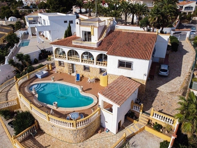 La Nucia villa en venta