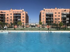 Venta de piso con piscina en Montequinto (Dos Hermanas)