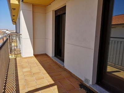 Dúplex en venta en Fuente de San Esteban (La) de 2 habitaciones con terraza y garaje