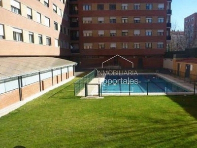 Piso en alquiler en Portillejo - Valdegastea de 2 habitaciones con piscina y jardín