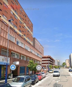 Venta de dúplex en travesía De Vigo de 3 habitaciones con calefacción y ascensor