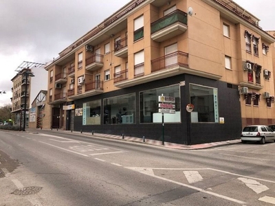 Venta de piso en calle Lonja de 3 habitaciones con terraza y garaje